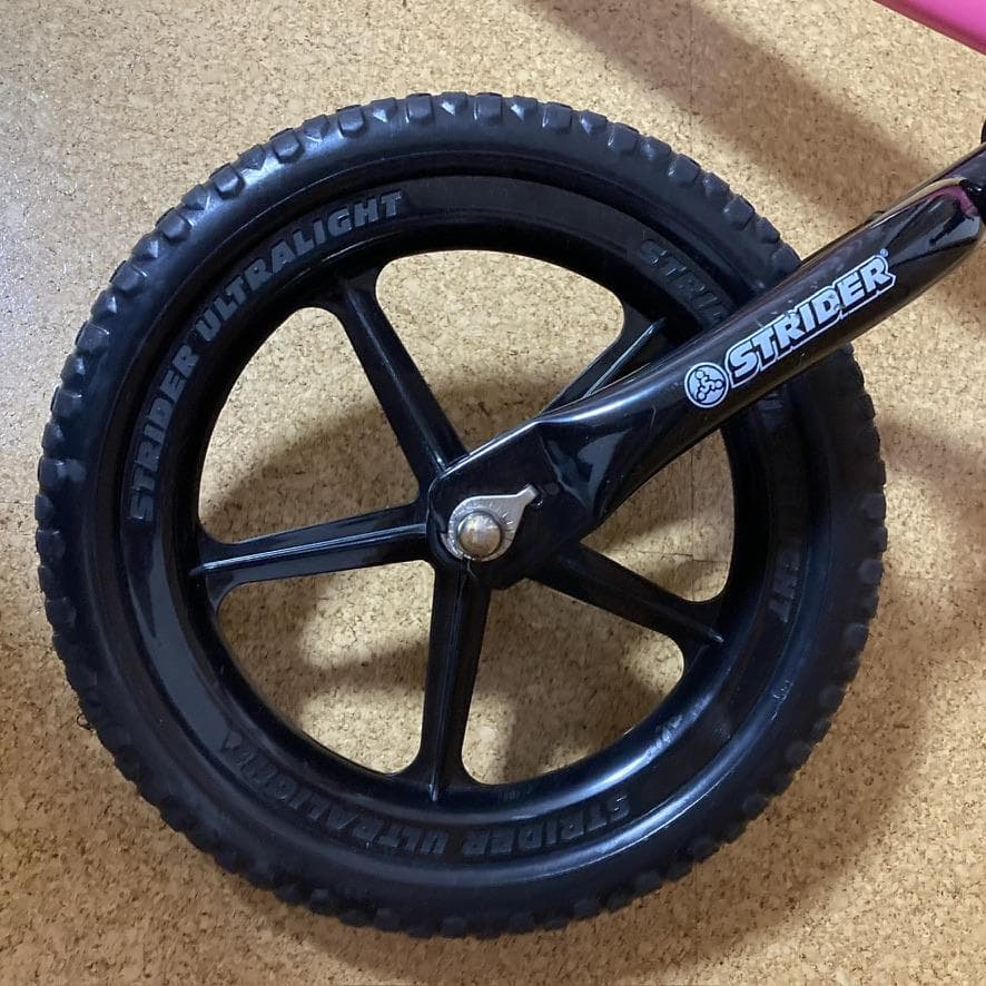 STRIDER sport スポーツ 12インチ ピンク ストライダー