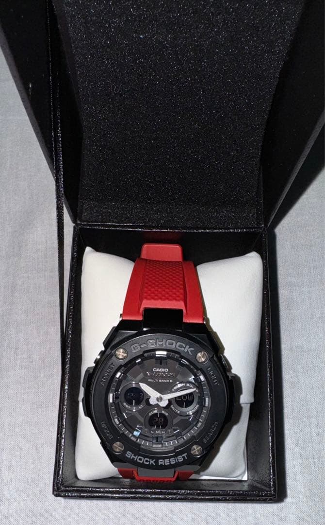 CASIO カシオ G-SHOCK GST-W300G-1A4JF