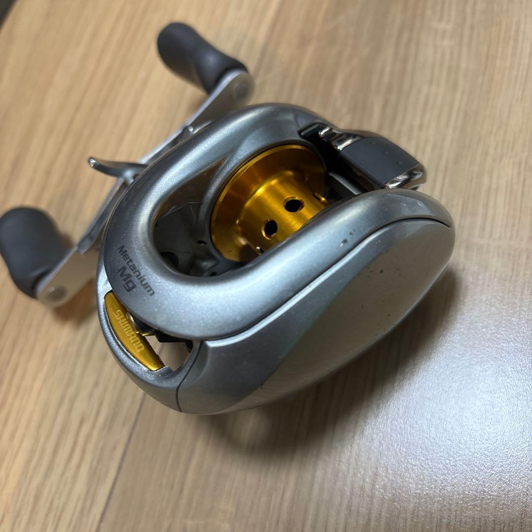 SHIMANO nium Mg ベイトリール