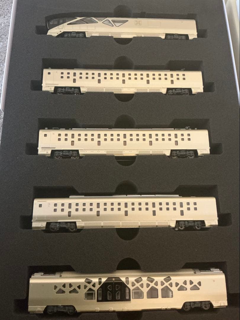 豪華フルセット　四季島・はやぶさ・こまち・山手線＋レールですぐ遊べる