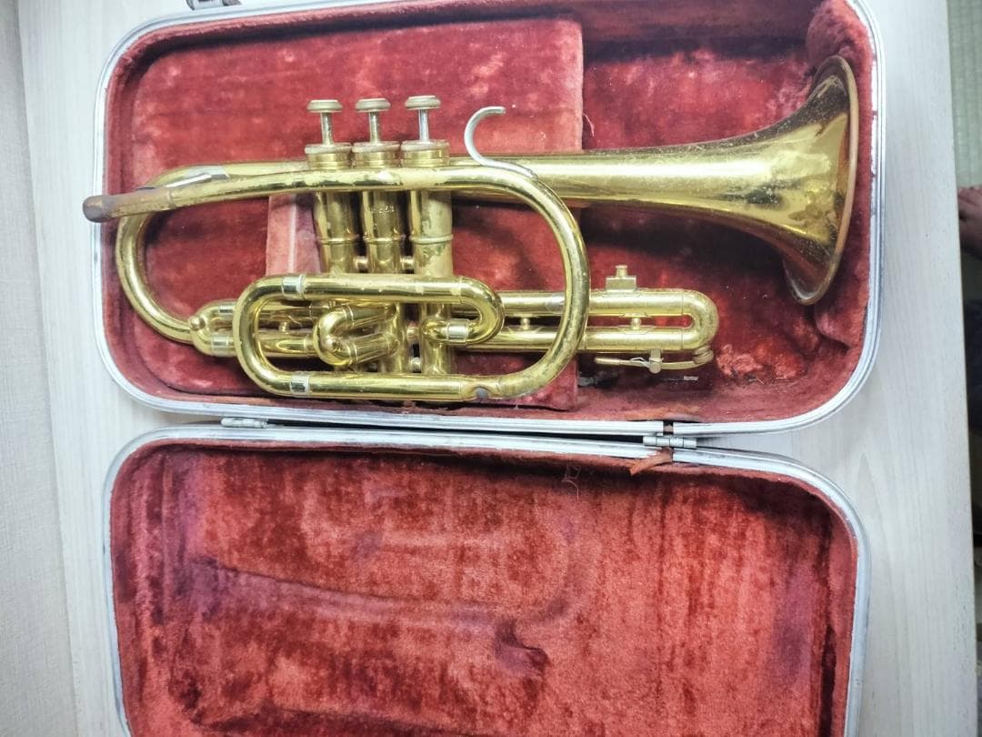 ヴィンテージ 1960年代 オールズ アンバサダー　トランペット　ケースあり　訳