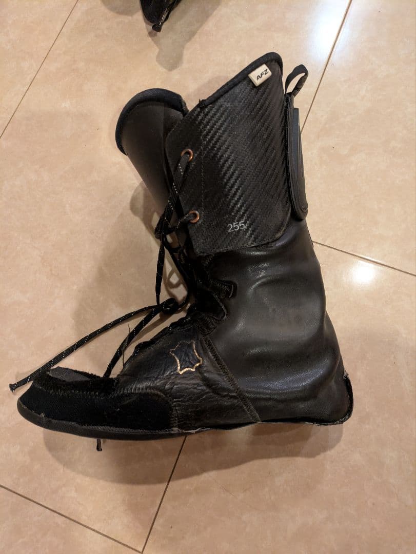 FISCHER RC4 Podium 110 スキーブーツ 25.5cm