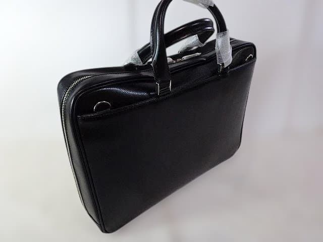 【新品本物】IS/IT(イズイット）2wayビジネスバッグ/黒￥39,600-