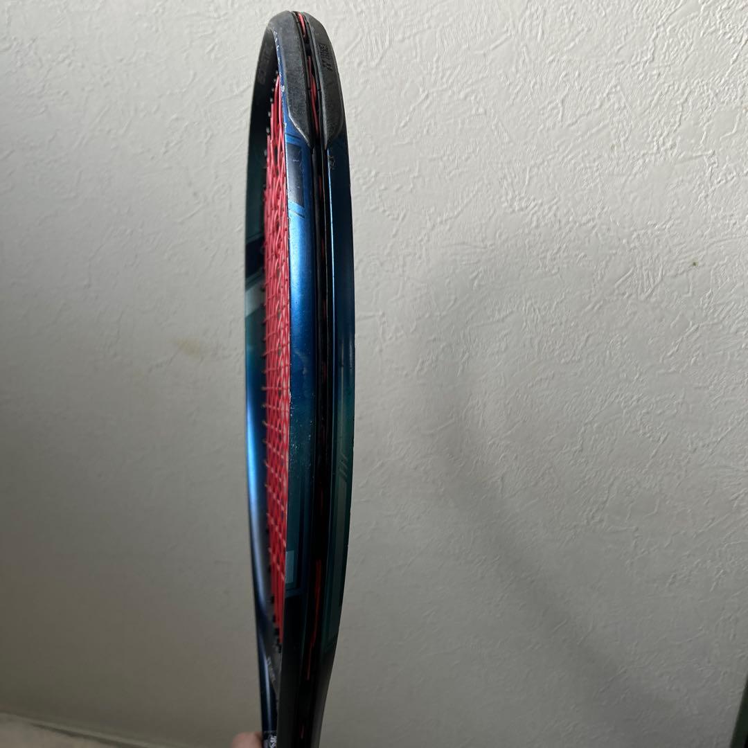 Ezone 98 テニスラケット値下げ交渉あり。