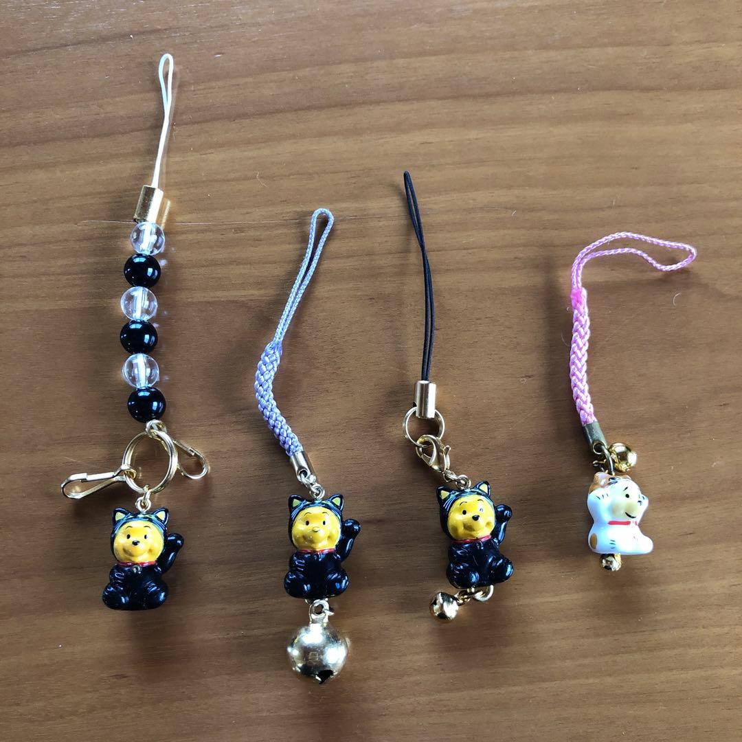 根付け　くまのプーさん（招き猫）【４個セット】