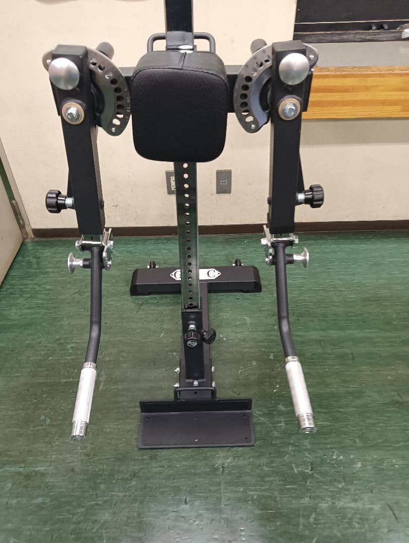 GFCラテラルレイズ　ペックフライ(引き取り)アタッチメントべ-ス付き