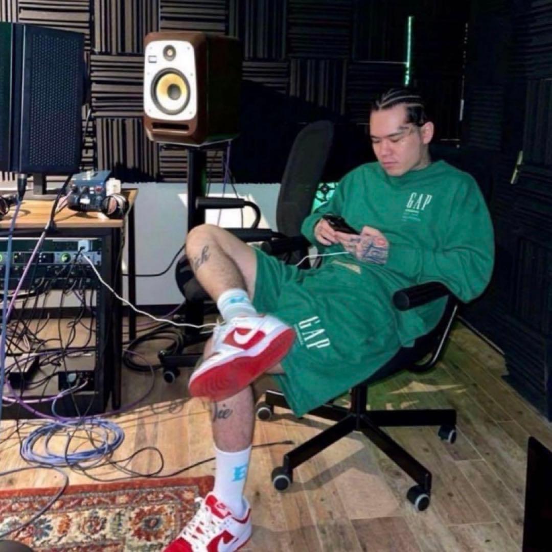 【YZERR着用・入手困難】GAP スウェット 緑S L相当 BADHOP