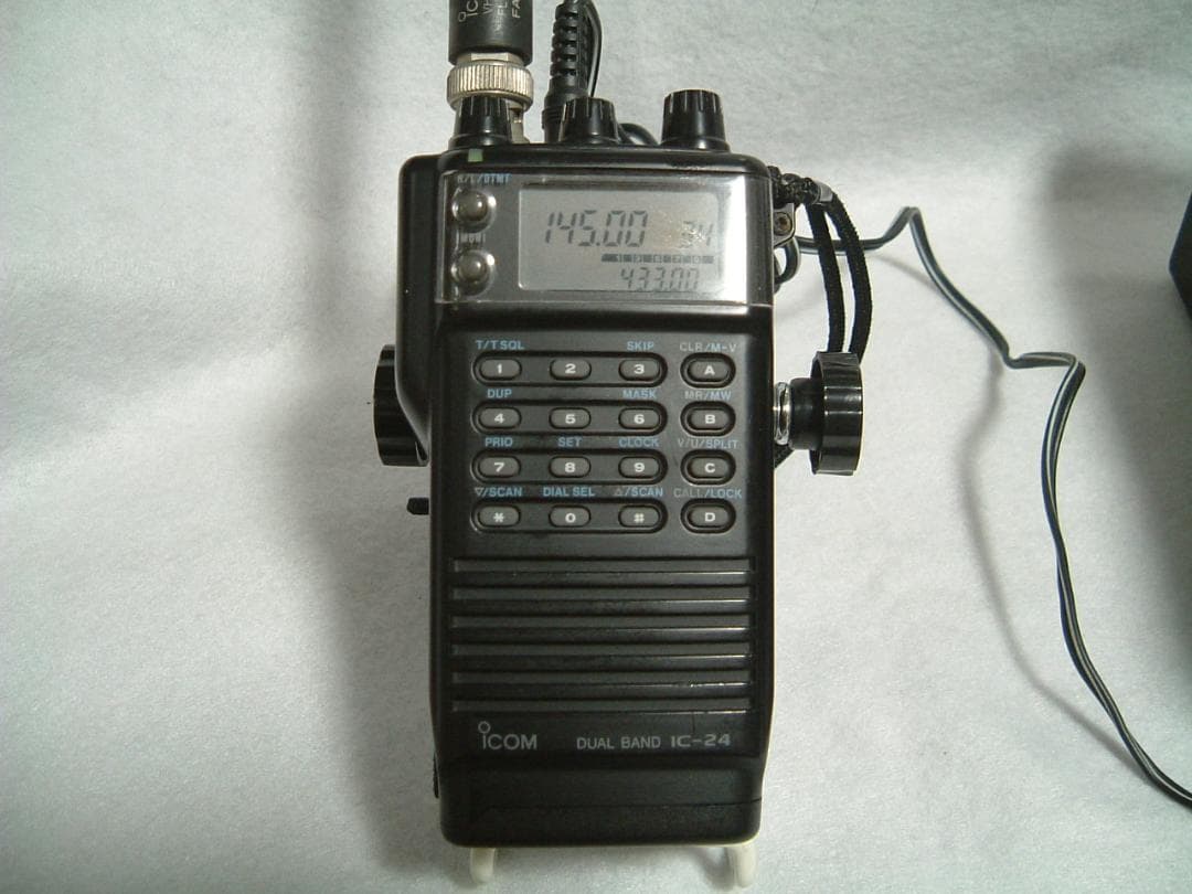 【動作品】【icom IC-24】144/430MHz FMトランシーバー＋電源