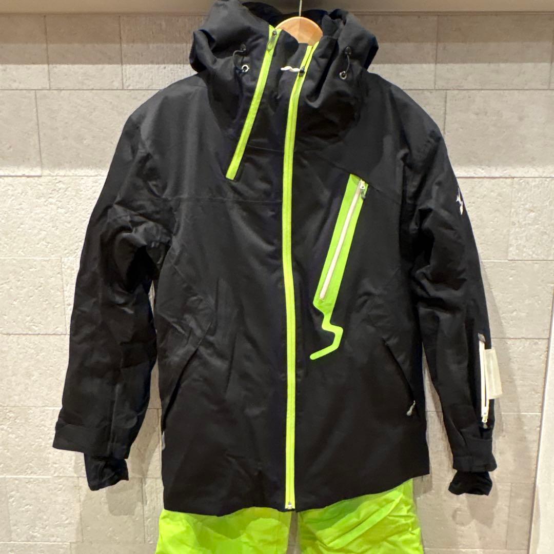 Mizuno スキーウェア 上L 下XL黒/緑