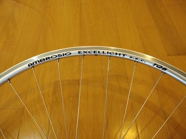 アンブロシオ×ホワイトインダストリーズ　手組ホイール　カンパフリー　11S