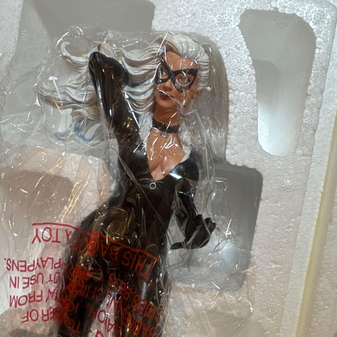 ダイヤモンドセレクト　マーベルコミックス　ブラックキャット スタチュー⭐︎新品⭐︎