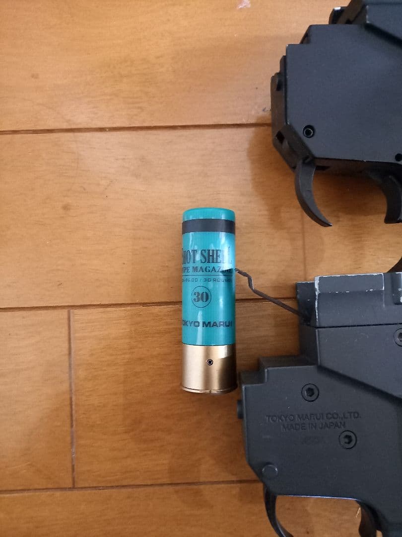 ランチャー　２台　シェル1個付き