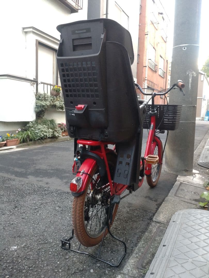 配送可★直接引渡可カスタム【ギュットアニーズ】電動アシスト自転車３人乗★充電器付