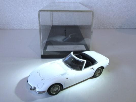 特価 hpi racing (1/43) トヨタ 2000GT 前期