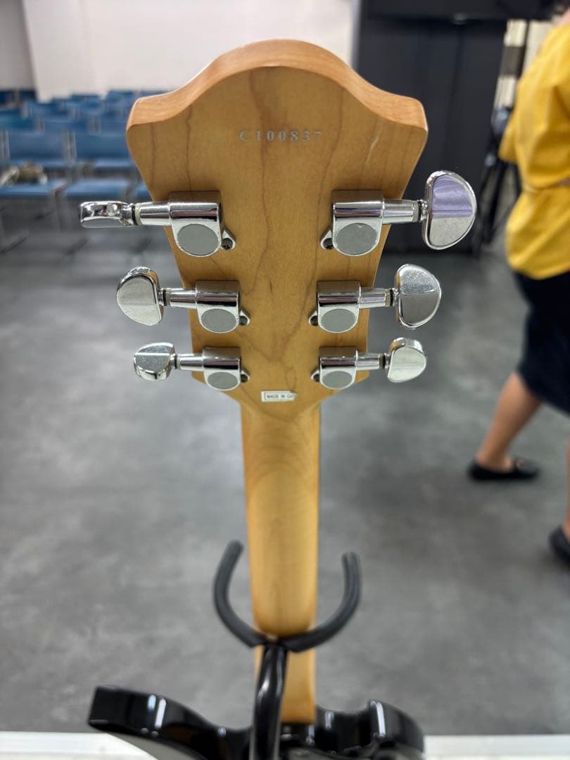 美品Chatting Bird エレキギター モッキンバード直接引き取り可能です