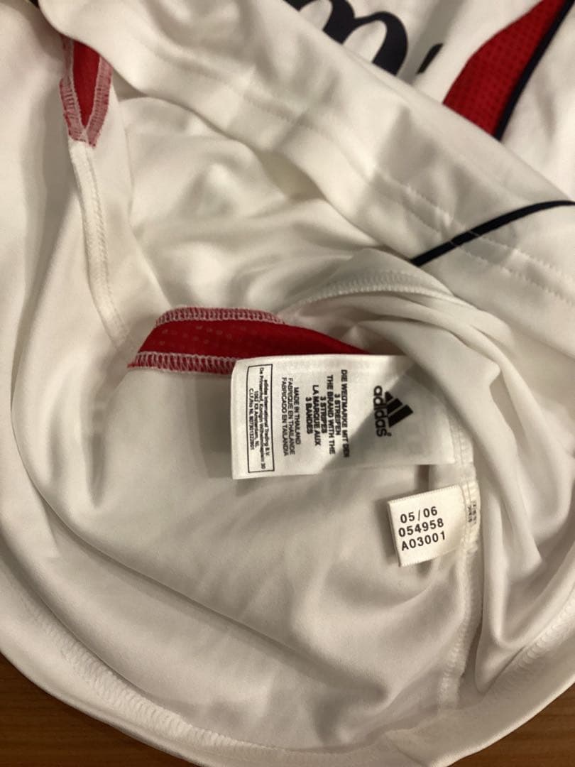 バイエルン 2005/6 ユニフォーム ハーグリーブス 23 新品タグ付き