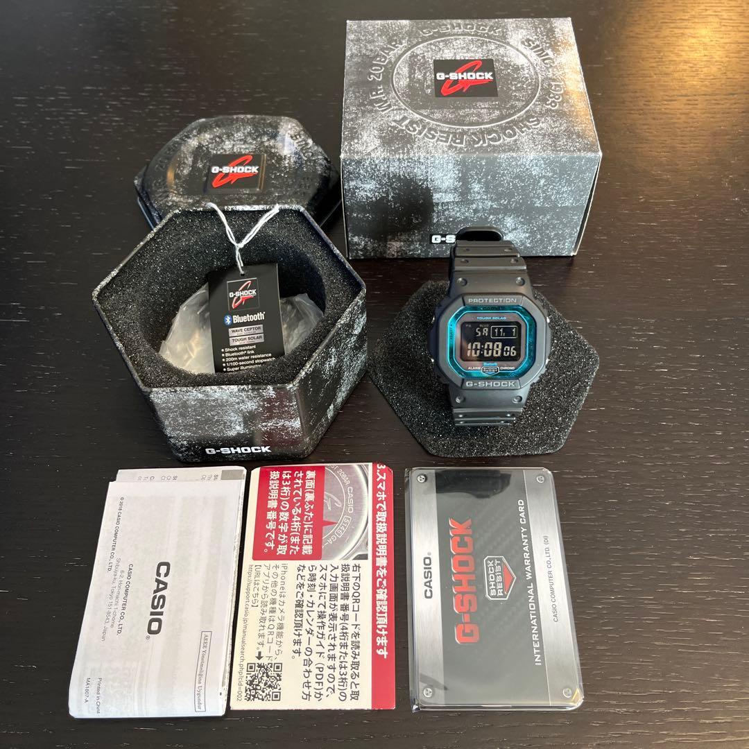 G-SHOCKGショック GW-B5600-2DR