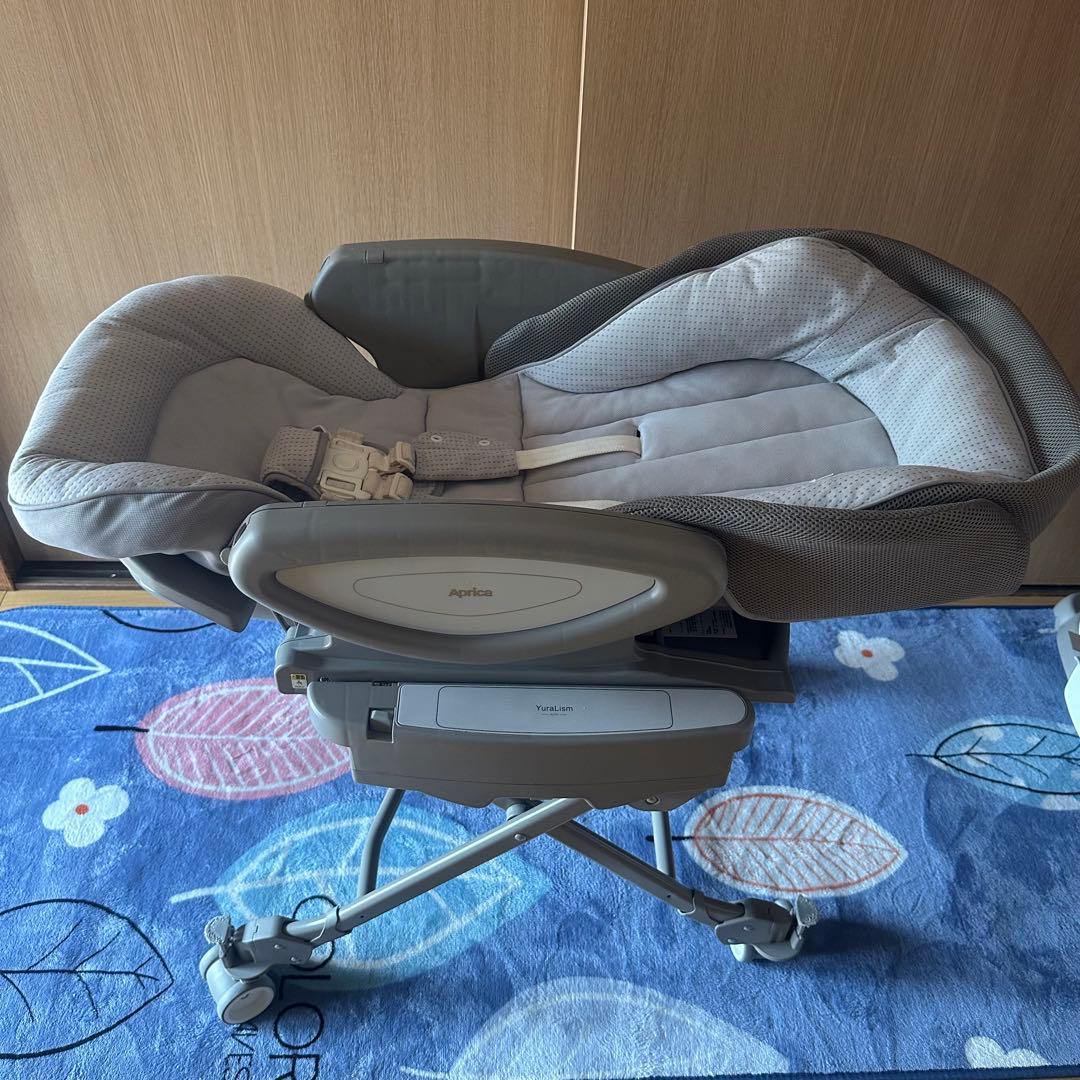 アップリカ ユラリズム オート AC ペールグレー ハイローチェア