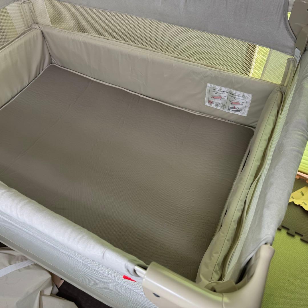 【極美品】 Aprica ココネルエアープラス 最上位モデル ベビーベッド