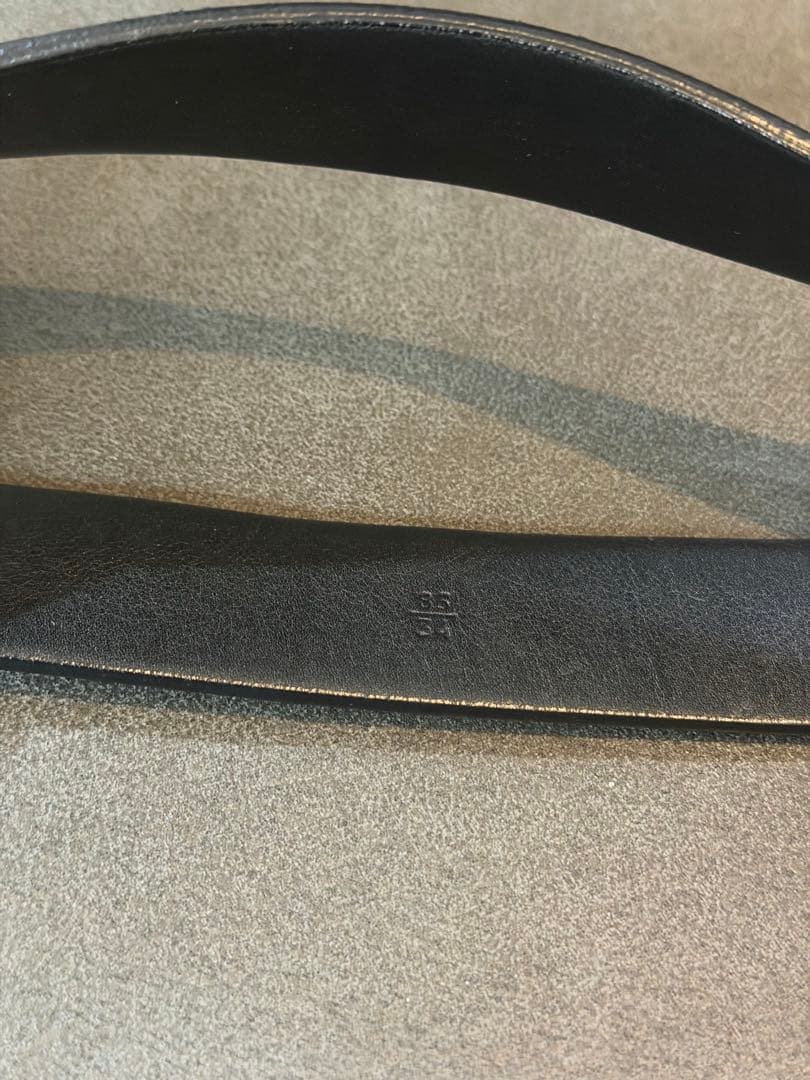 PRADA ブラック レザーベルト