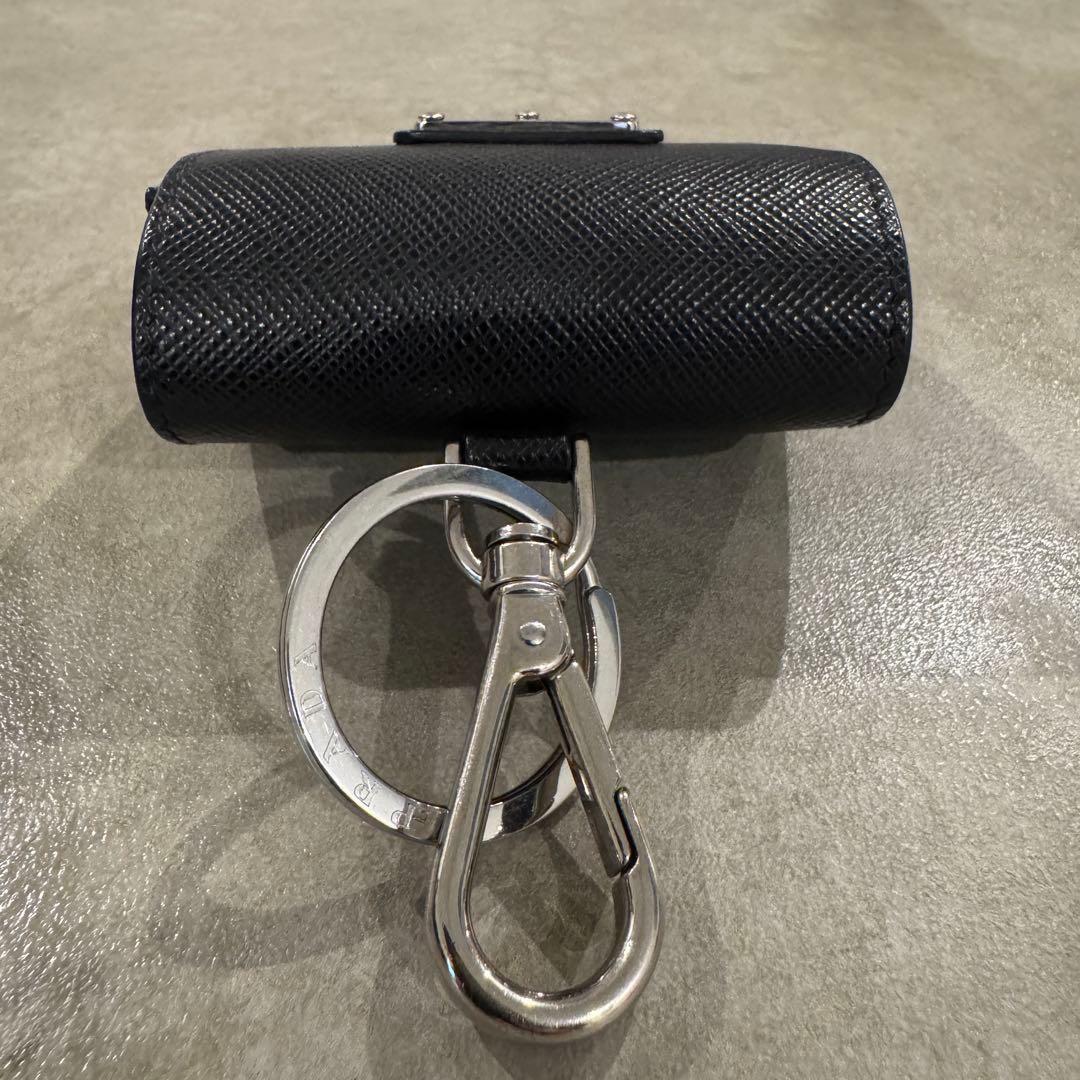 プラダ　AirPodsケース　美品
