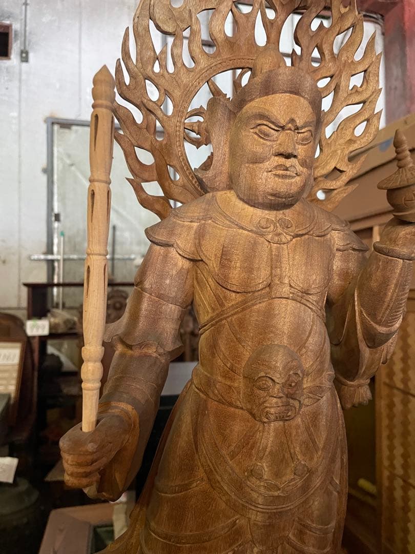 不動明王立像　２体　高さ67cm 仏教美術 仏像 木彫 寺院
