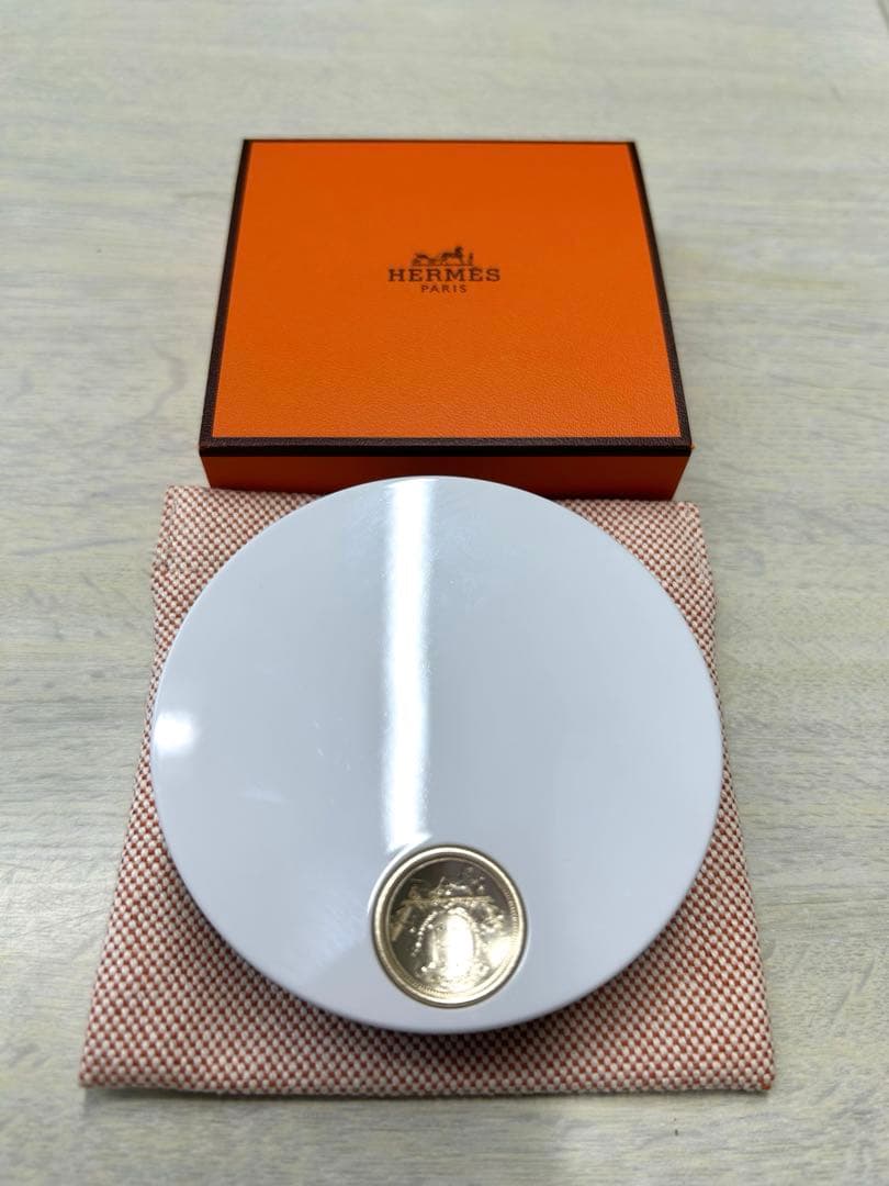 Hトリオ ル グラン ブラッシュ　リミテッドエディション 10ローズ・アレ