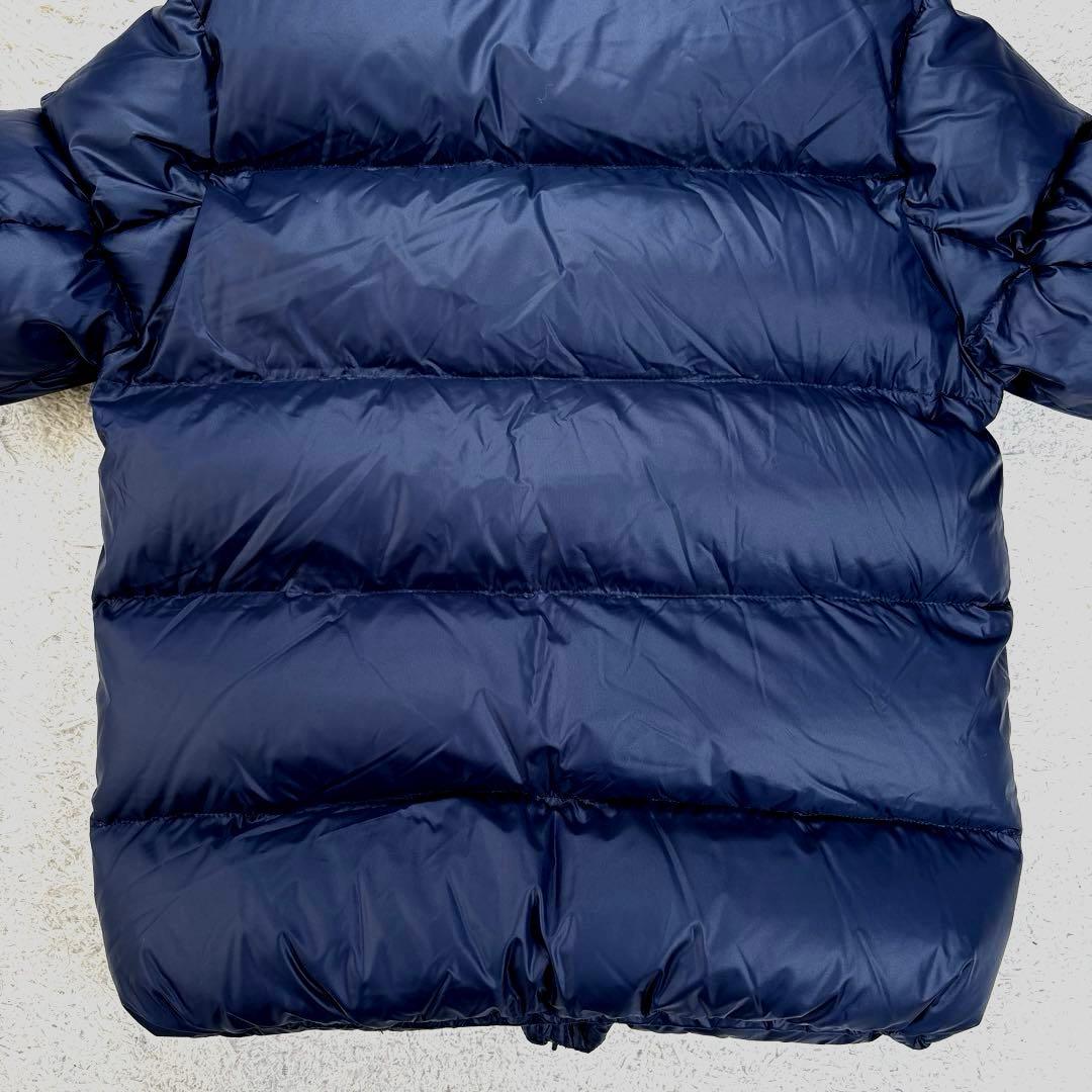 ピレネックス　バジーレ　ダウンジャケット　ロゴワッペン　スタンドカラー　ネイビー