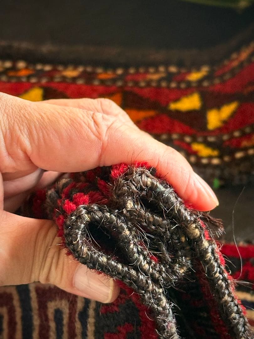 トライバルラグ　ヴィンテージラグ　ミニラグ　バルーチ　プリミティブ　ミニランナー