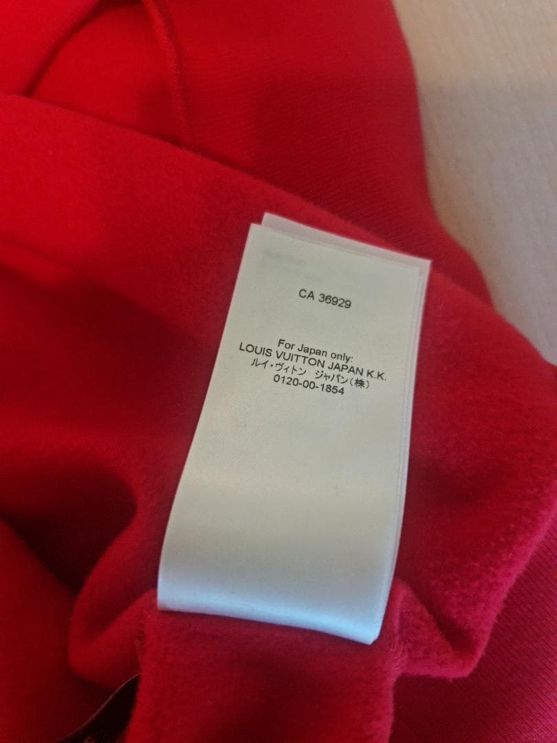 LOUIS VUITTON ロゴ入りスウェットシャツ レッド