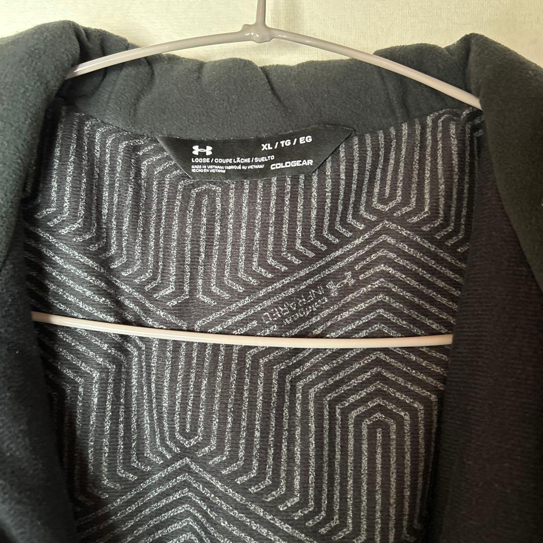 アンダーアーマー　ベンチコートXL