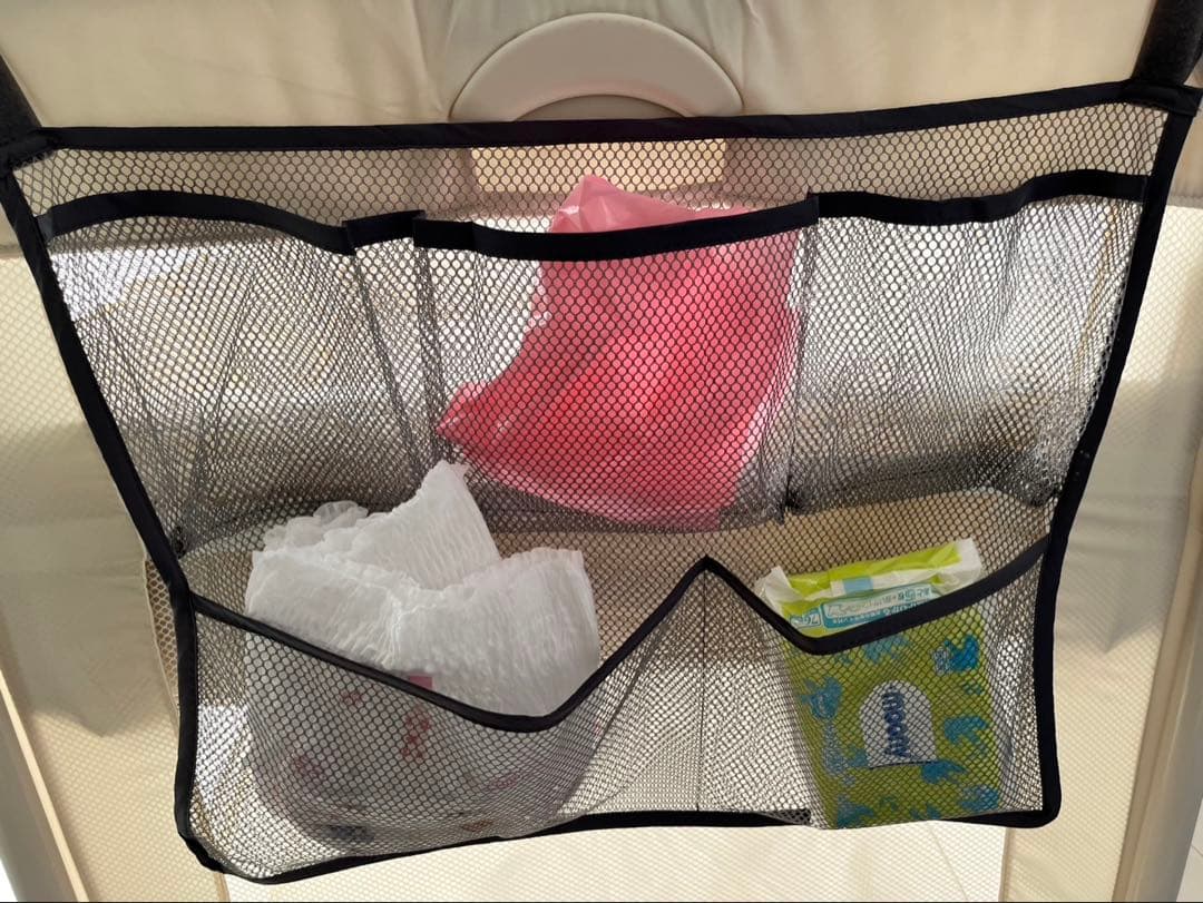 ベビーベッド 通気性メッシュ ベージュ