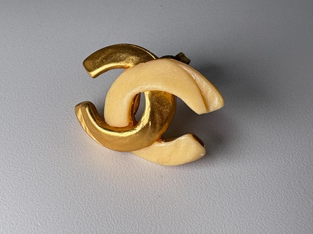 【片耳】 CHANEL ココマーク ピアス 00T ゴールド