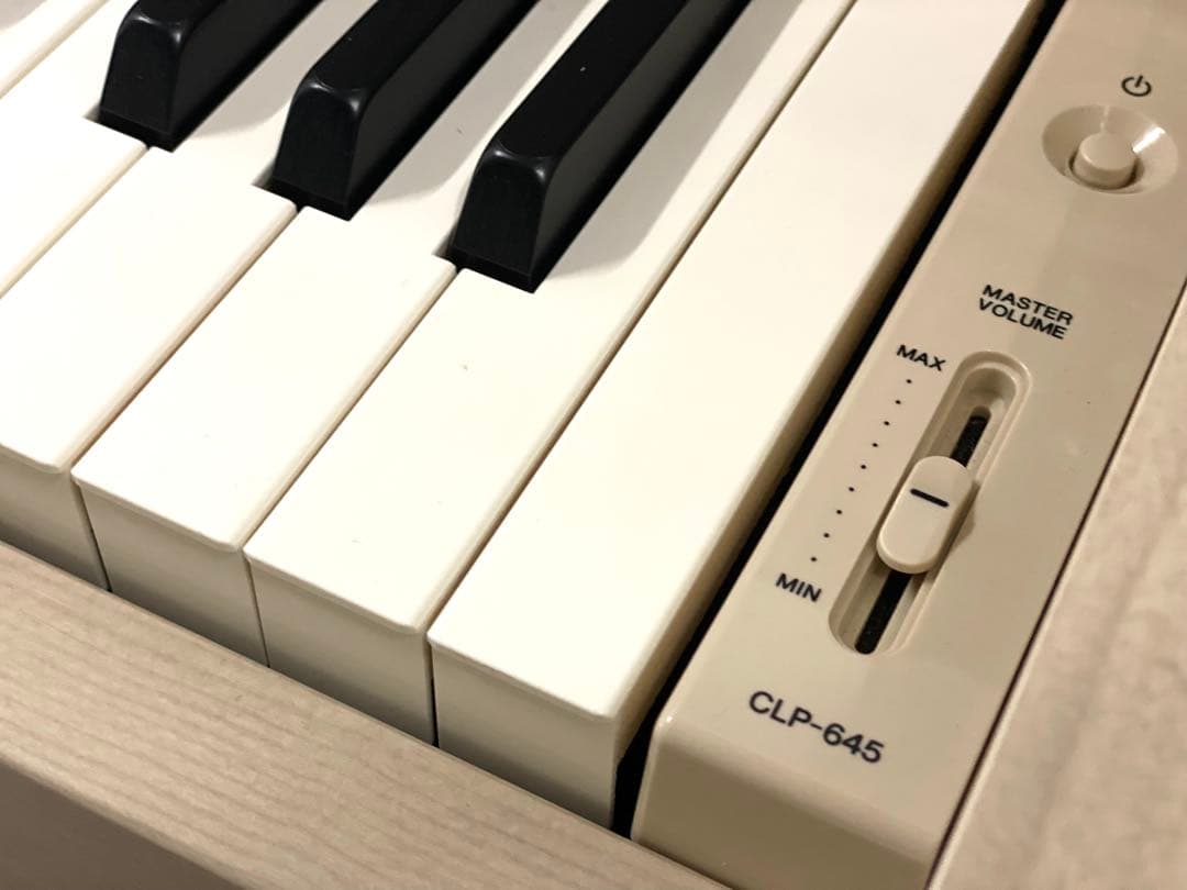 【ブルーマット代込み】【年末限定SALE】クラビノーバ！CLP-645WA