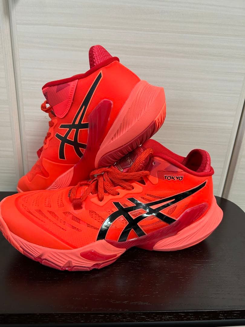 ASICS TOKYO バレーボールシューズ レッド