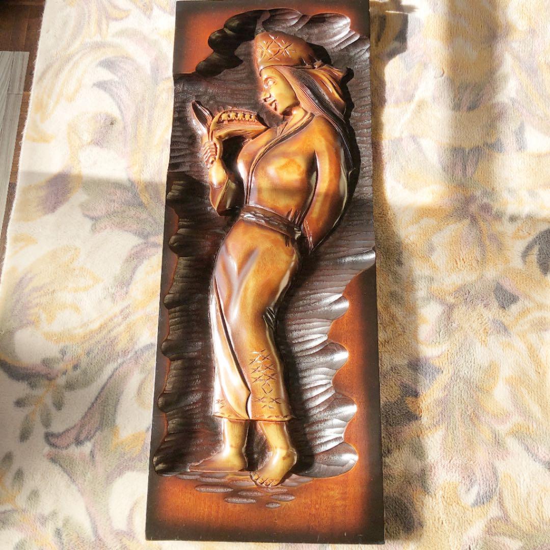 アイヌ　壁掛け　レリーフ