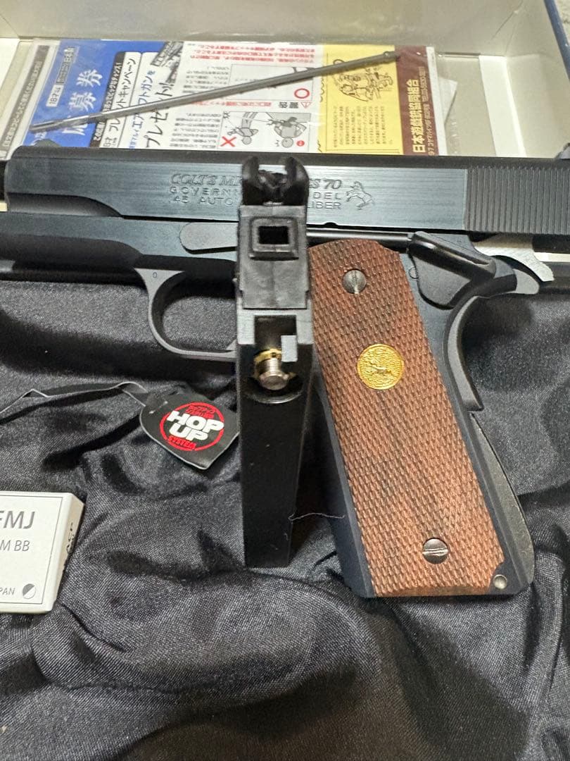 マルイ　コルトガバメント　Mark Ⅳ SERIES 70 ブラックウッド調