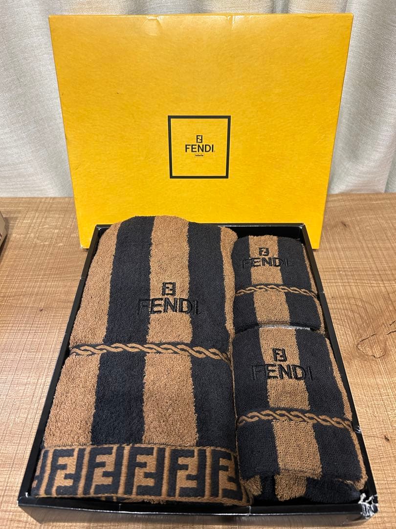 FENDI タオルセット ブラウン/ブラック