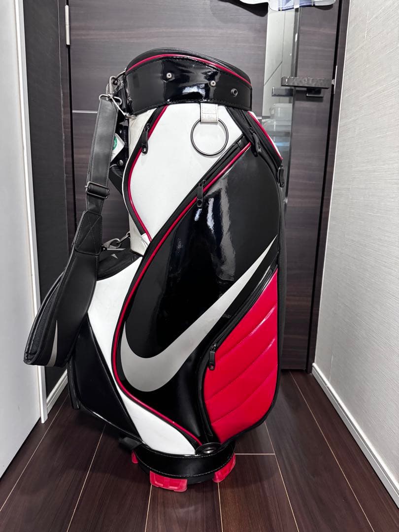 Nike キャディバッグ 黒/白/赤