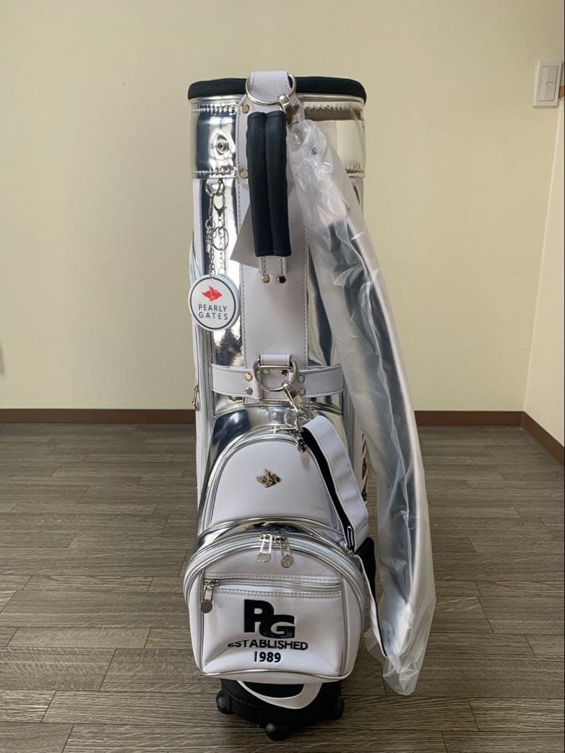 PEARLY GATES パーリーゲイツ　キャスター付キャディバッグ　ホワイト