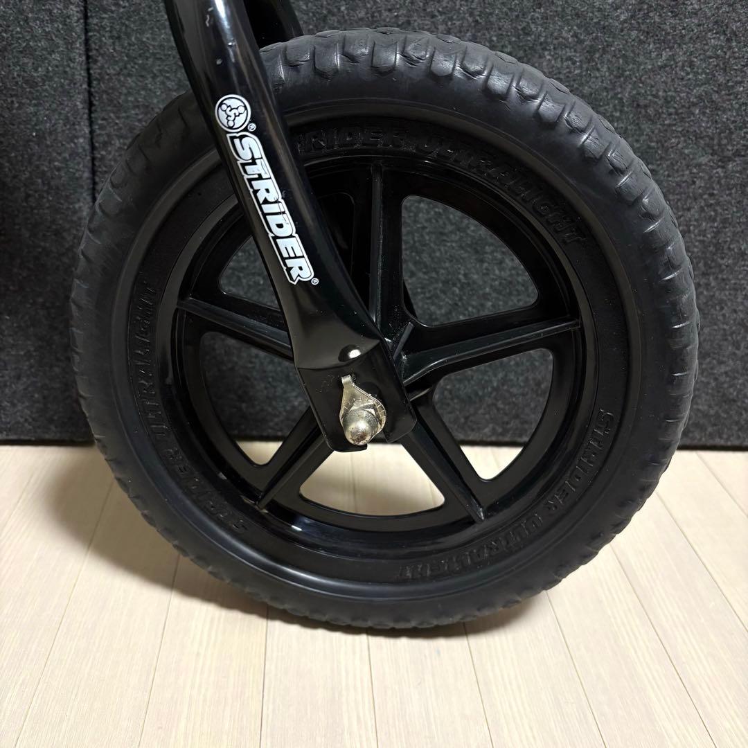 STRIDER ストライダー スポーツ　緑　キックバイク　バランスバイク