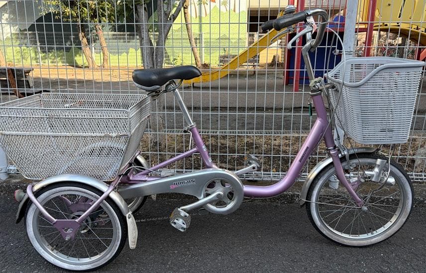 ブリジストンワゴン-大人用3輪自転車-手渡しのみでお願いします。