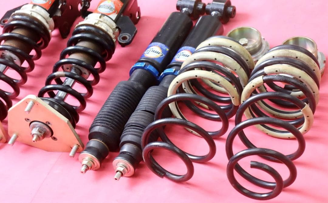 トヨタ プリウス ZVW30 ZVW35　FINALKONNEXION　車高調