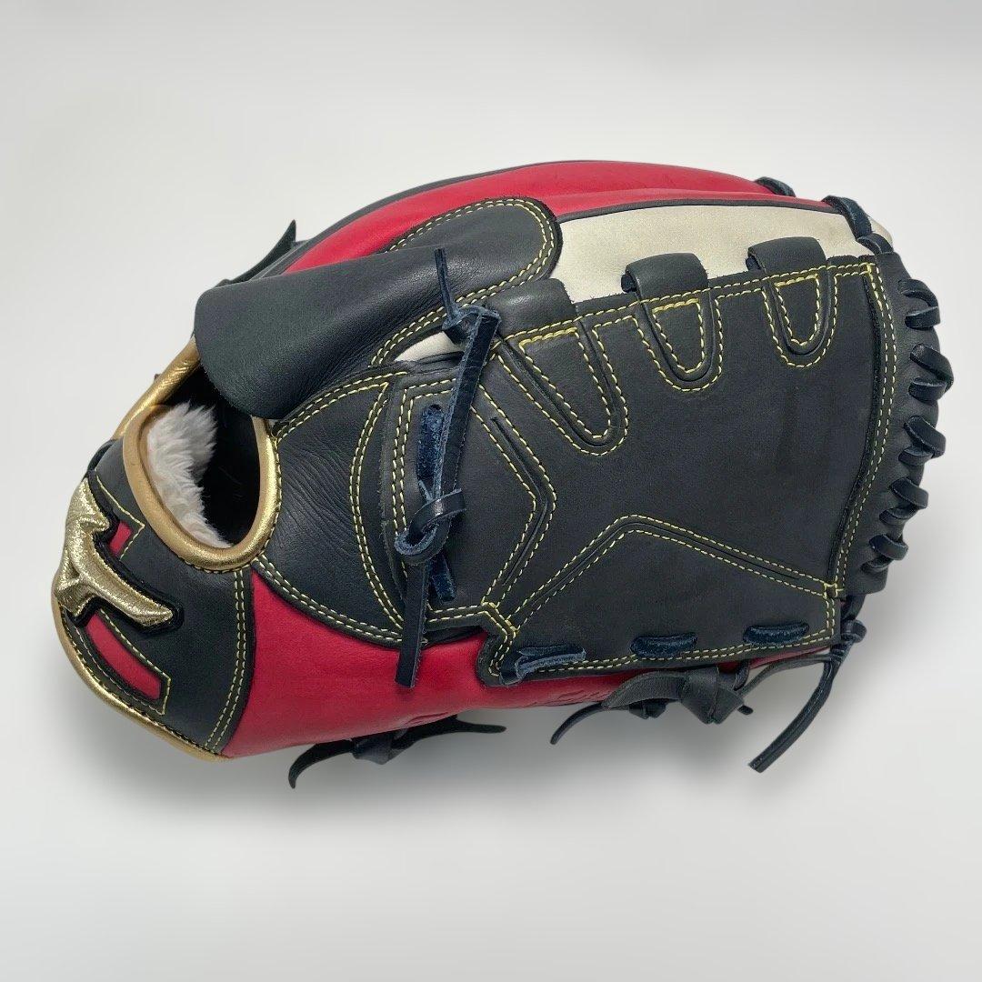 ミズノ✨グローバルエリート✨投手用　グラブ　グローブ　定価30,800円　NEO