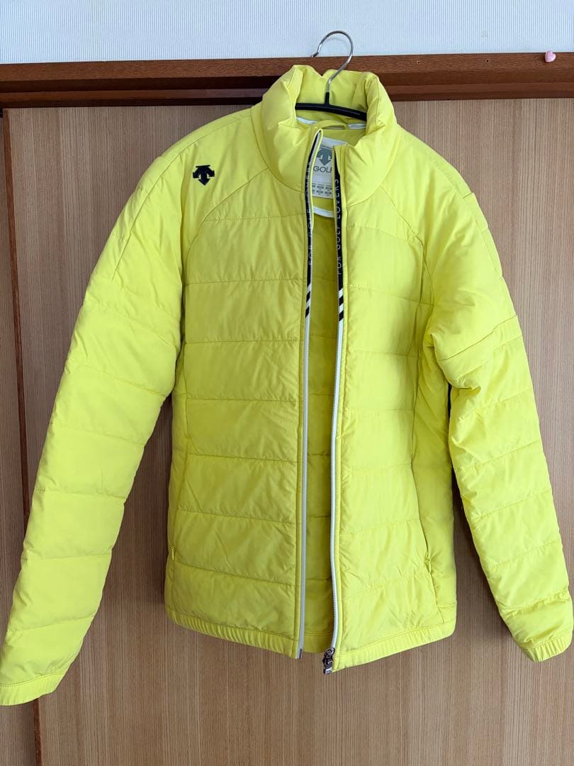 Mサイズ　 デサントGOLF レディース　ダウンジャケット