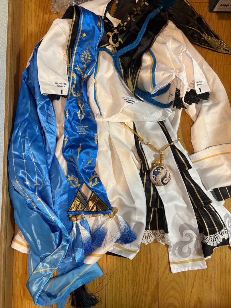 鳴潮　フィービー　コスプレ　フルセット　武器付き