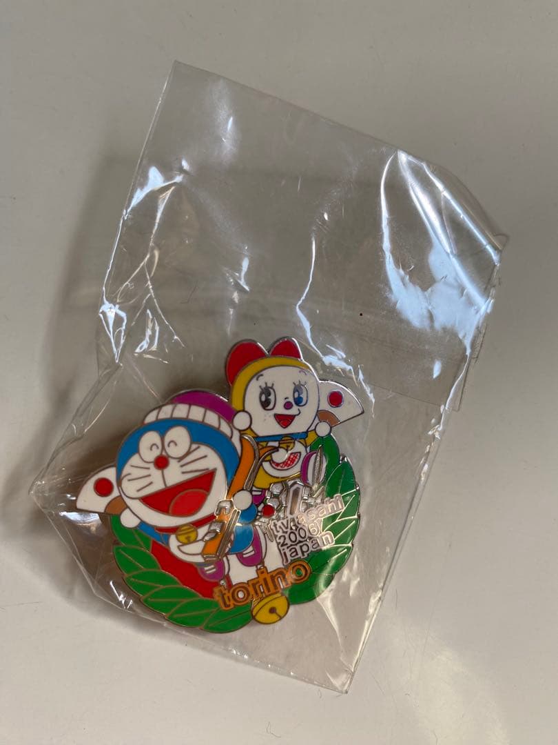 2006トリノオリンピック ドラえもんピンバッジ/テレビ朝日