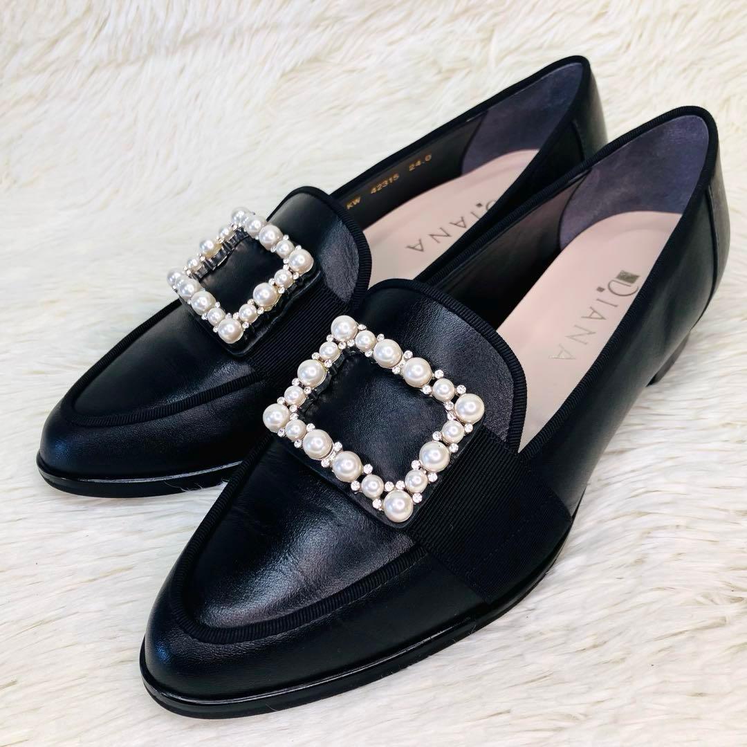 【未使用級】DIANA24㌢スクエアバックルパールジビュー　ポインテッドシボ革