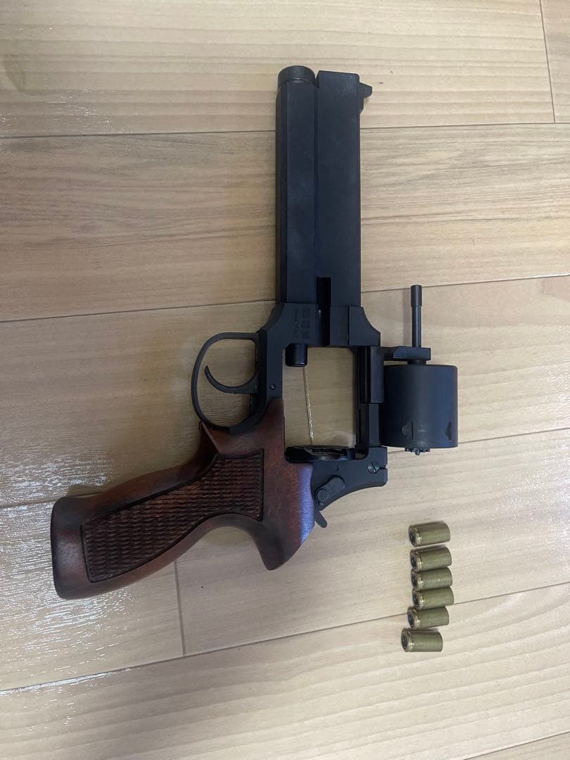 【hal.s.o2様売約済。】マテバ マルシン 8mm 木製グリップ