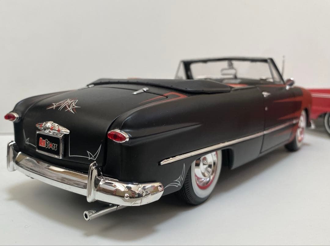 レア！　絶版　1/18 アメ車　ミニカー　フォード　ビクトリア　1950 旧車